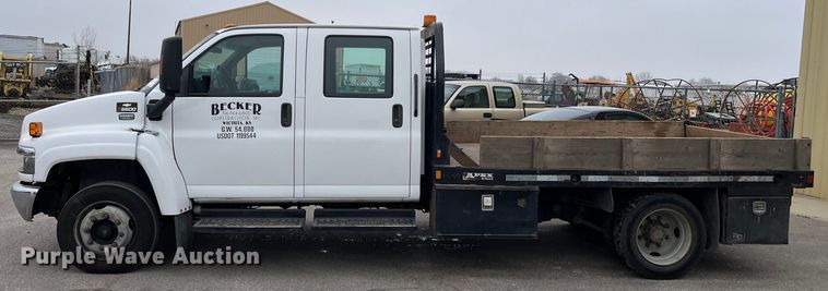 image for item DQ5060 2008 Chevrolet C5500  Crew Cab flatbed truck