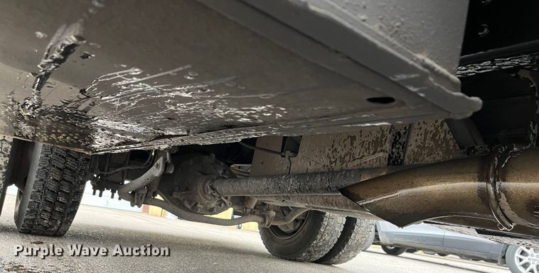 image for item DQ5060 2008 Chevrolet C5500  Crew Cab flatbed truck