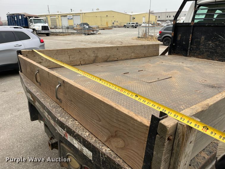 image for item DQ5060 2008 Chevrolet C5500  Crew Cab flatbed truck