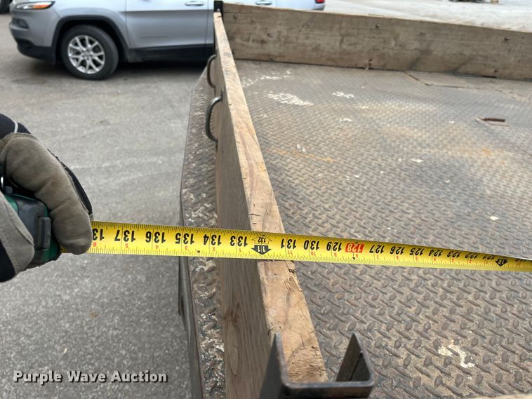 image for item DQ5060 2008 Chevrolet C5500  Crew Cab flatbed truck