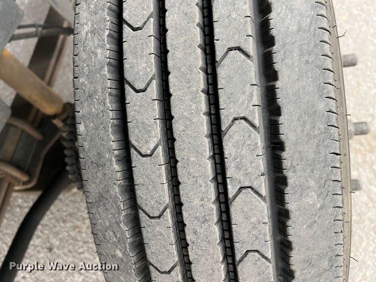 image for item DQ5060 2008 Chevrolet C5500  Crew Cab flatbed truck