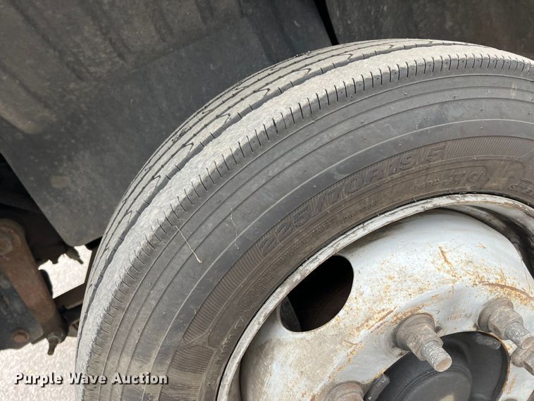 image for item DQ5060 2008 Chevrolet C5500  Crew Cab flatbed truck