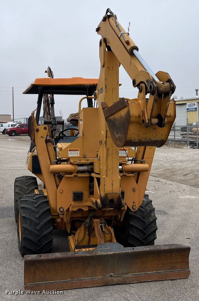 image for item DQ5061 1995 Case 560  trencher