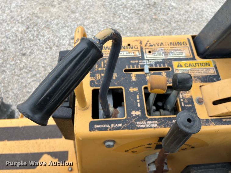 image for item DQ5061 1995 Case 560  trencher