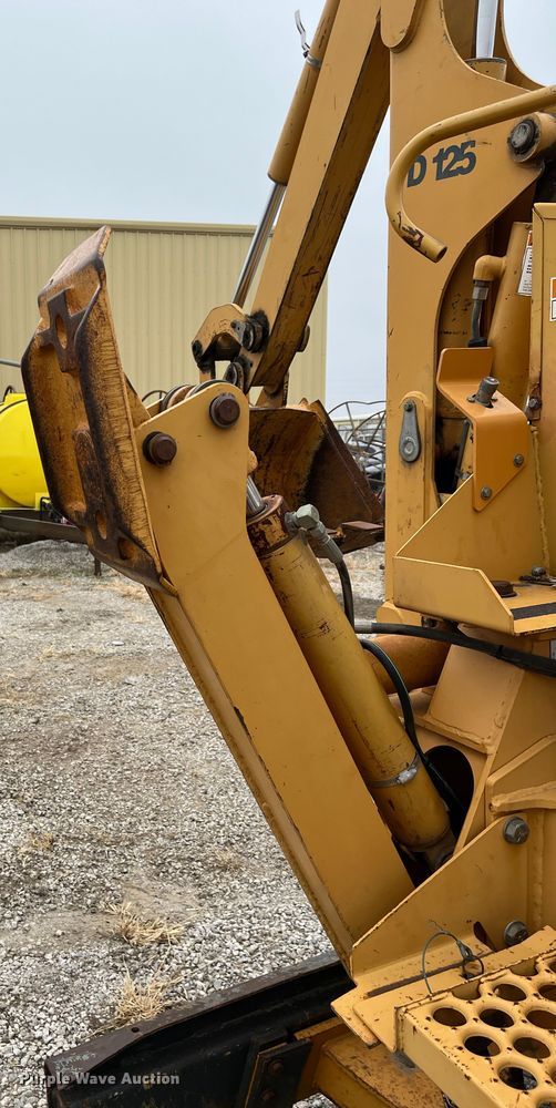 image for item DQ5061 1995 Case 560  trencher