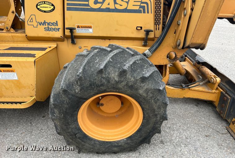 image for item DQ5061 1995 Case 560  trencher