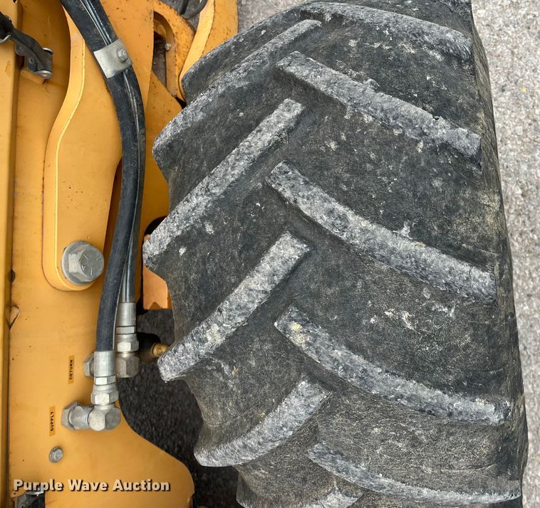 image for item DQ5061 1995 Case 560  trencher