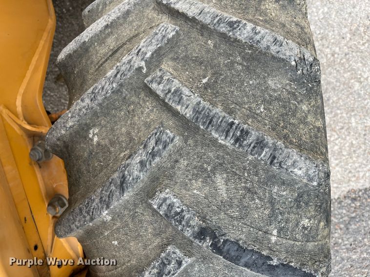 image for item DQ5061 1995 Case 560  trencher