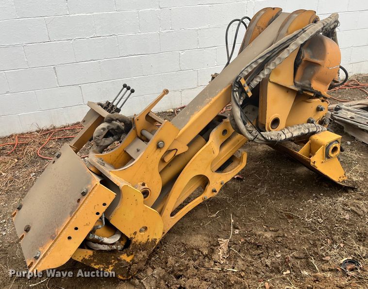 image for item DQ5061 1995 Case 560  trencher
