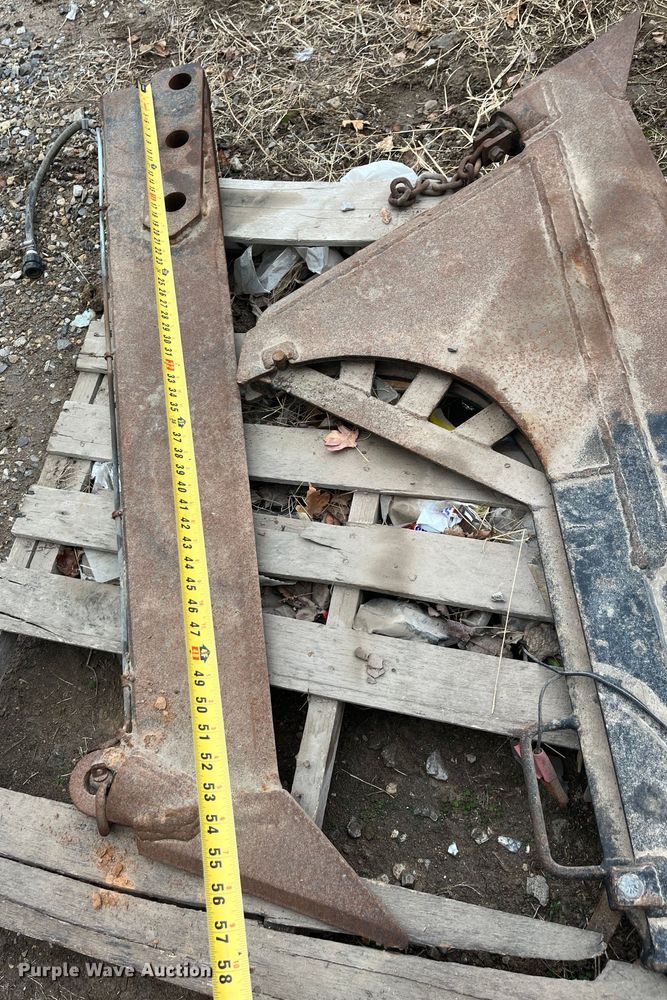 image for item DQ5061 1995 Case 560  trencher