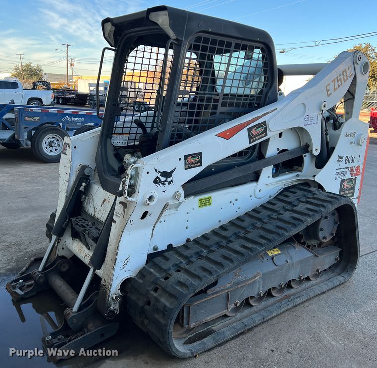 image for item DS2638 2017 Bobcat T770  tracked skid steer loader