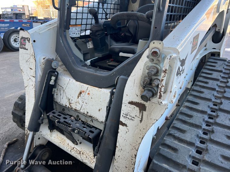 image for item DS2638 2017 Bobcat T770  tracked skid steer loader