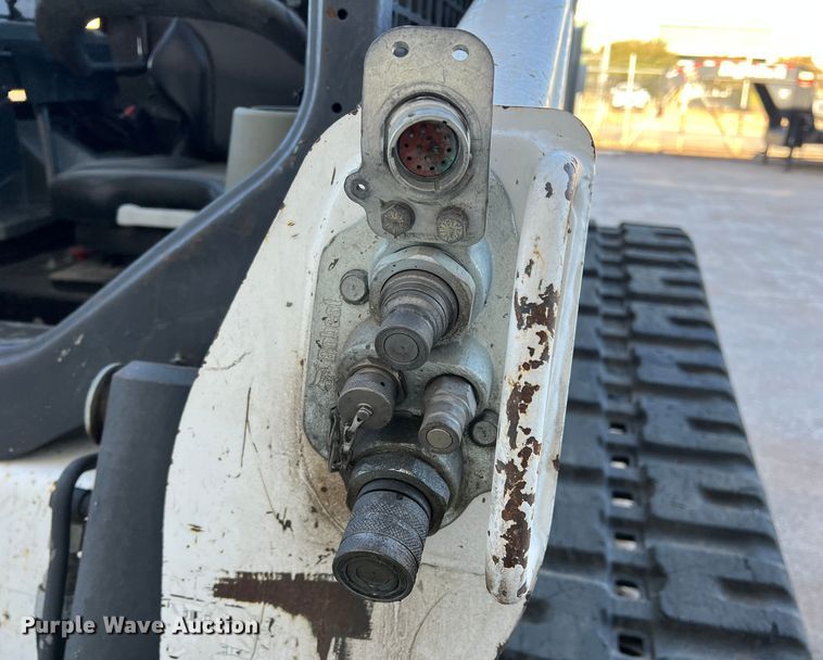 image for item DS2638 2017 Bobcat T770  tracked skid steer loader