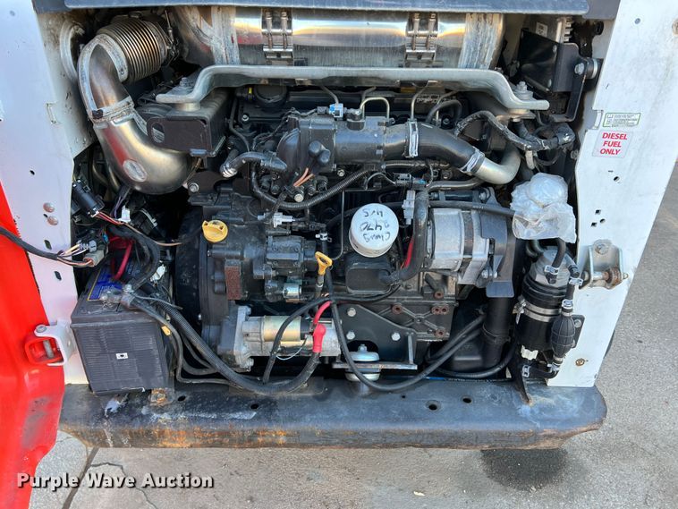 image for item DS2638 2017 Bobcat T770  tracked skid steer loader