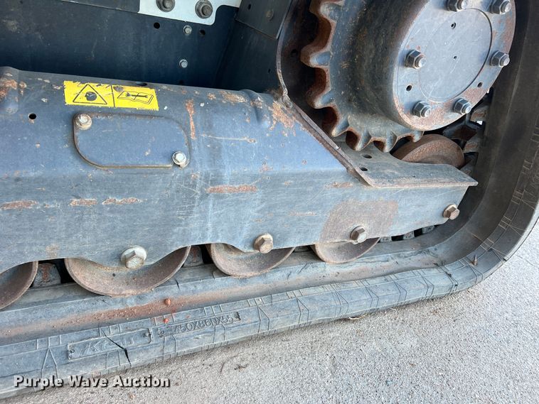 image for item DS2638 2017 Bobcat T770  tracked skid steer loader