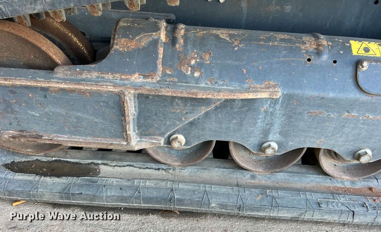 image for item DS2638 2017 Bobcat T770  tracked skid steer loader