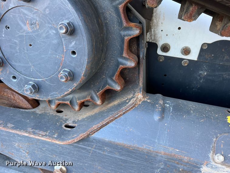 image for item DS2638 2017 Bobcat T770  tracked skid steer loader