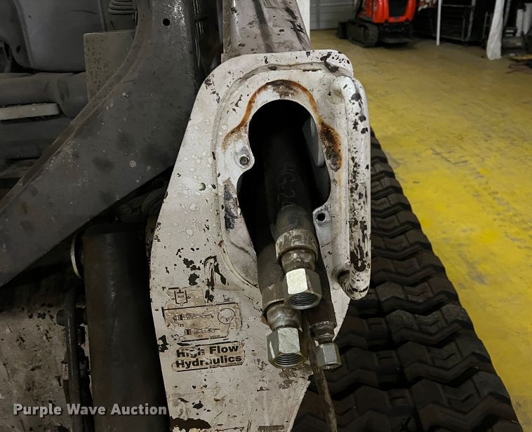 image for item DS2639 2017 Bobcat T770  tracked skid steer loader