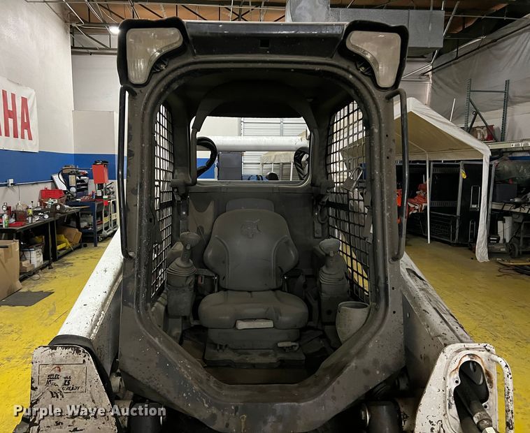 image for item DS2639 2017 Bobcat T770  tracked skid steer loader