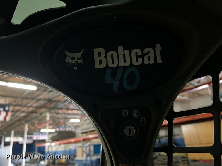 image for item DS2639 2017 Bobcat T770  tracked skid steer loader