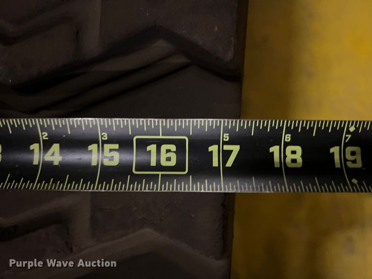 image for item DS2639 2017 Bobcat T770  tracked skid steer loader