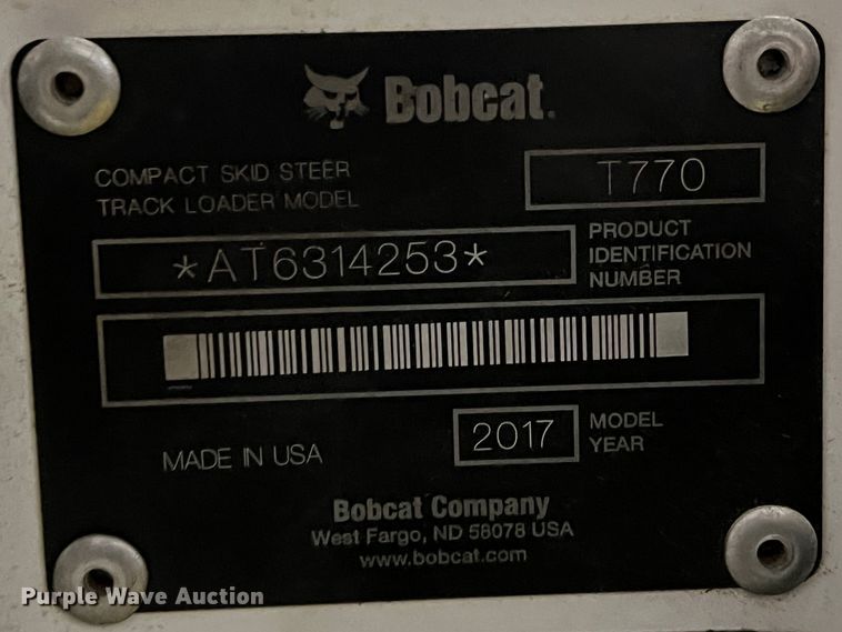 image for item DS2639 2017 Bobcat T770  tracked skid steer loader