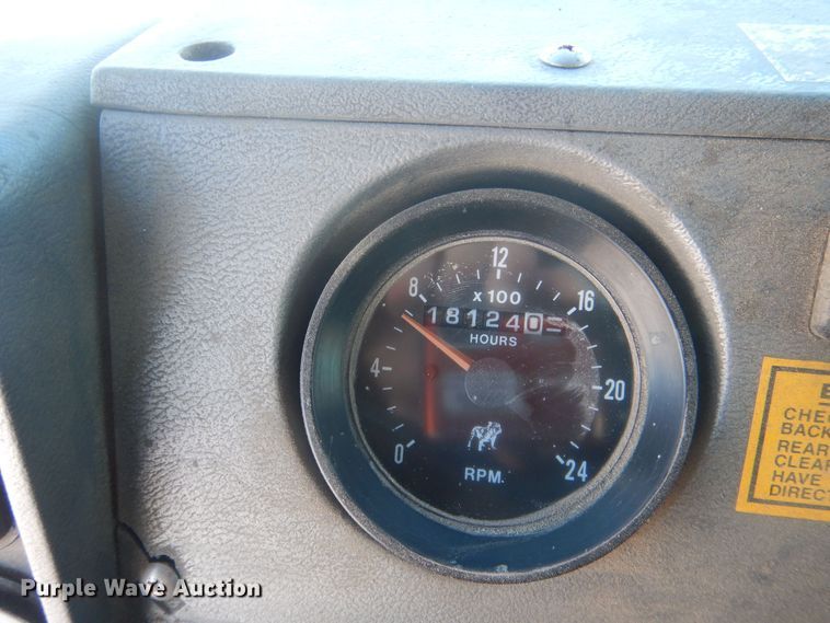 image for item HQ9568 1996 Mack RD690S  ready mix truck