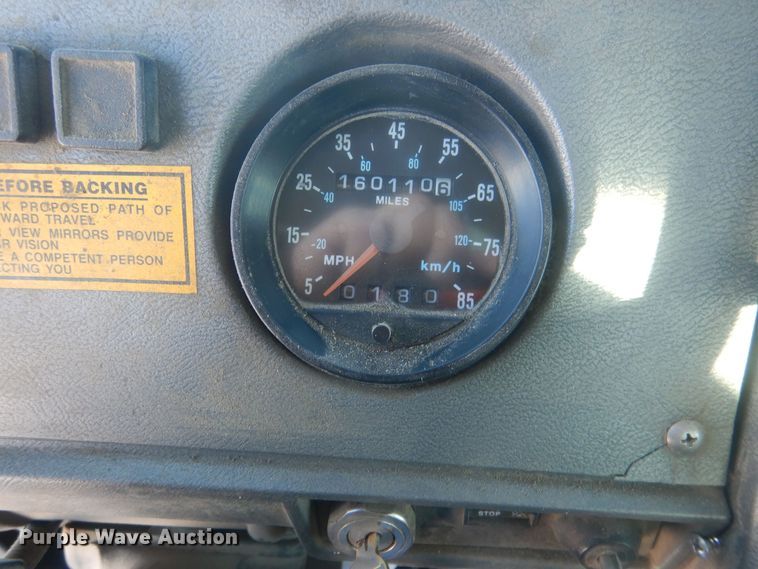 image for item HQ9568 1996 Mack RD690S  ready mix truck