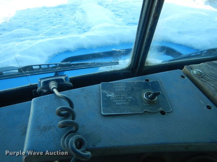 image for item HQ9568 1996 Mack RD690S  ready mix truck