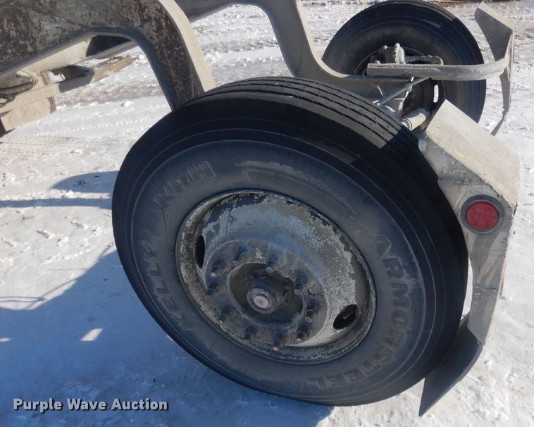 image for item HQ9568 1996 Mack RD690S  ready mix truck