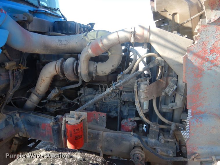 image for item HQ9568 1996 Mack RD690S  ready mix truck