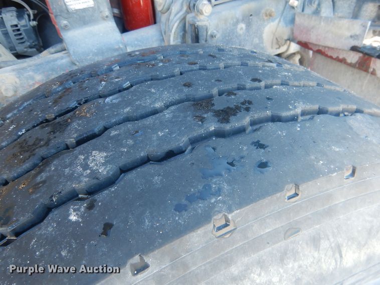 image for item HQ9568 1996 Mack RD690S  ready mix truck