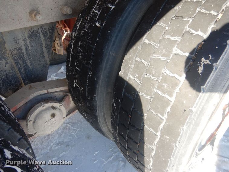 image for item HQ9568 1996 Mack RD690S  ready mix truck