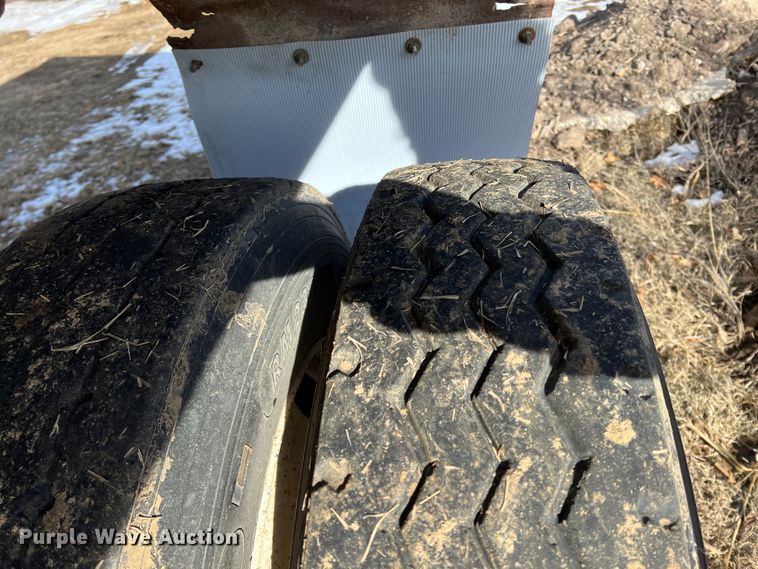 image for item ID9363 1990 Lufkin LWD 31  end dump trailer