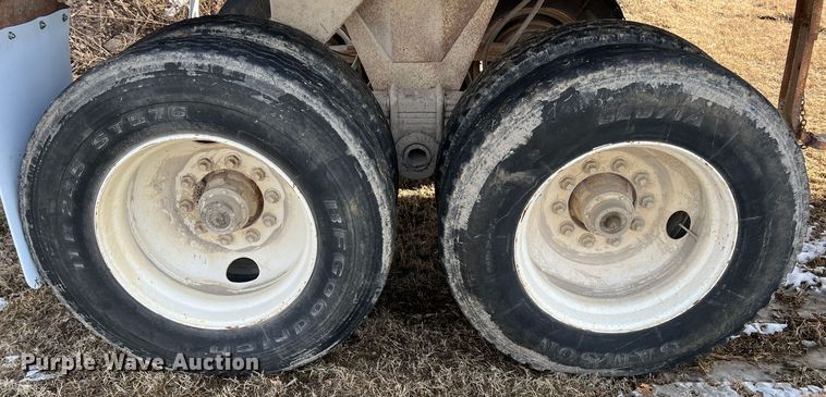 image for item ID9363 1990 Lufkin LWD 31  end dump trailer