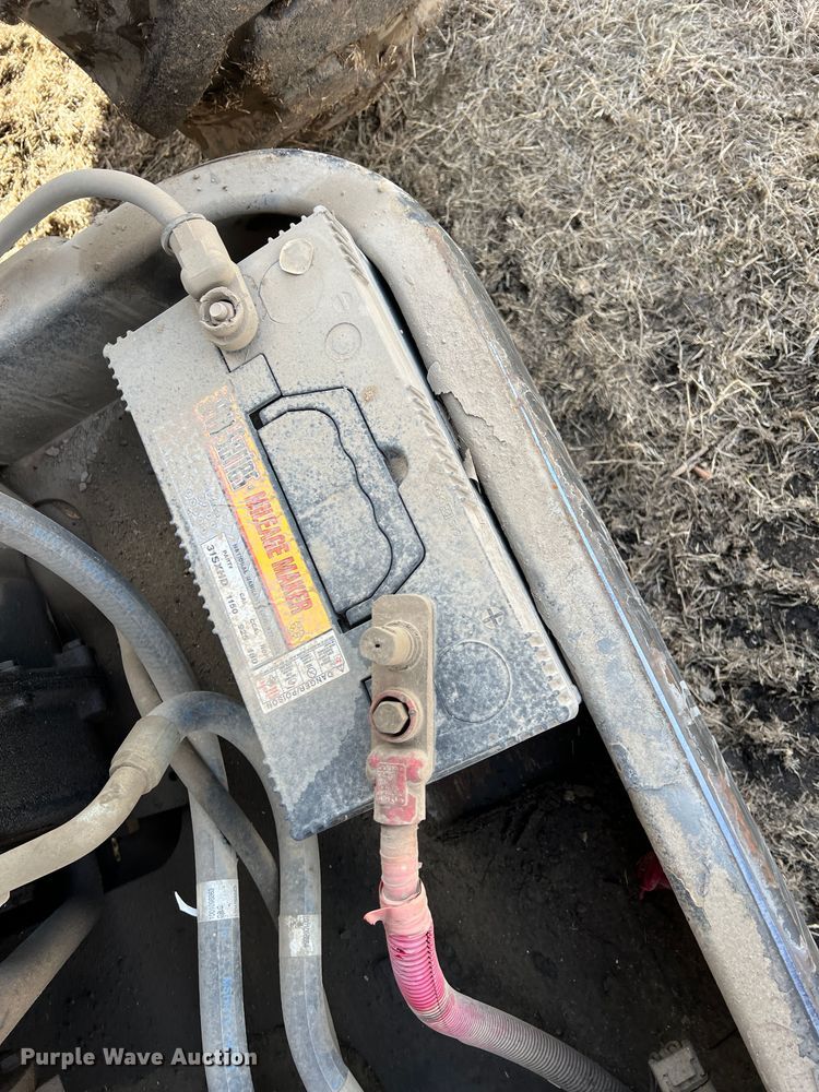 image for item ID9364 2010 Caterpillar TL943  telehandler