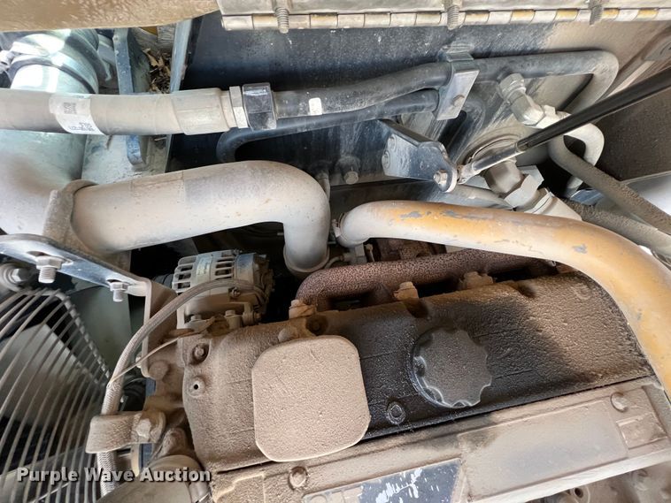 image for item ID9364 2010 Caterpillar TL943  telehandler