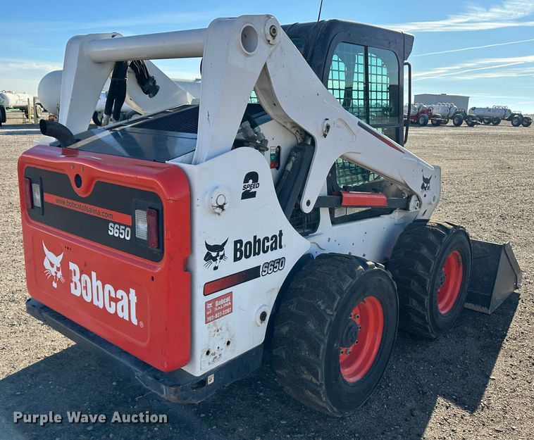 image for item JD9621 2016 Bobcat S650  skid steer loader