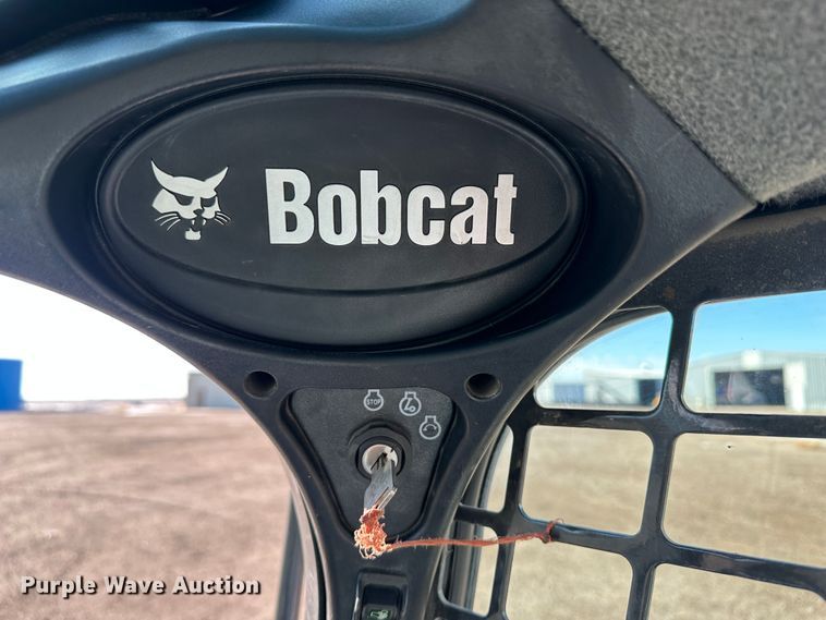 image for item JD9621 2016 Bobcat S650  skid steer loader