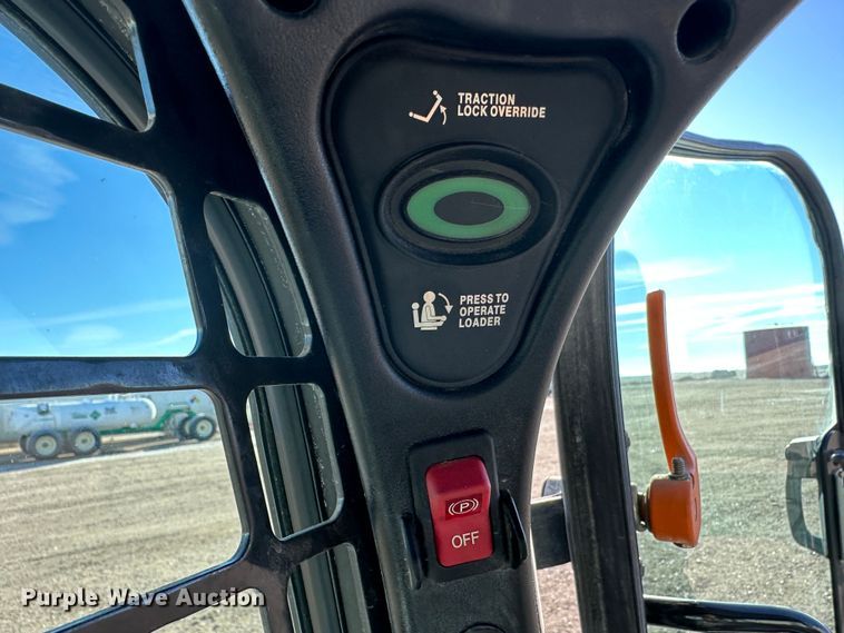 image for item JD9621 2016 Bobcat S650  skid steer loader