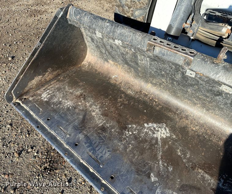 image for item JD9621 2016 Bobcat S650  skid steer loader