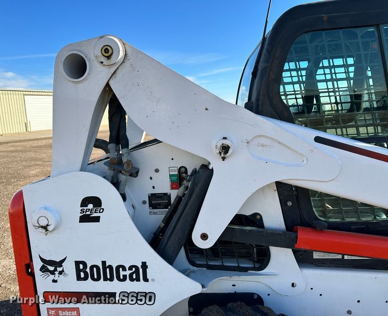image for item JD9621 2016 Bobcat S650  skid steer loader