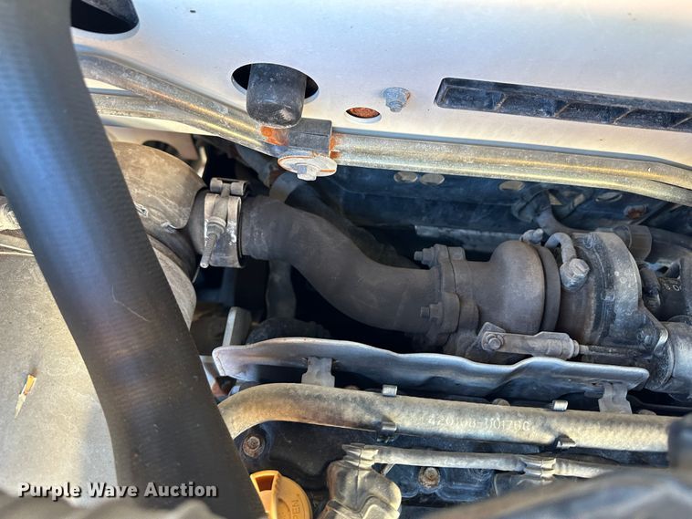 image for item JD9621 2016 Bobcat S650  skid steer loader