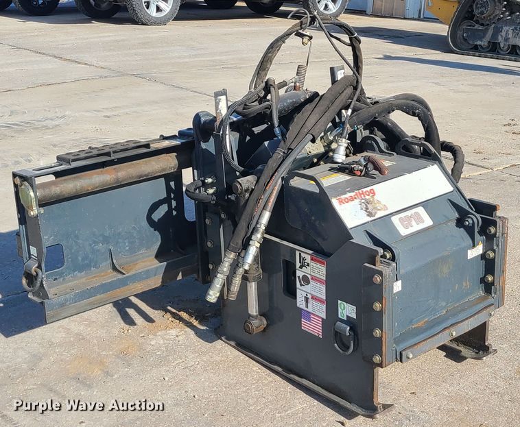 image for item JG9556 Roadhog PCP18EHSG5  skid steer cold planer