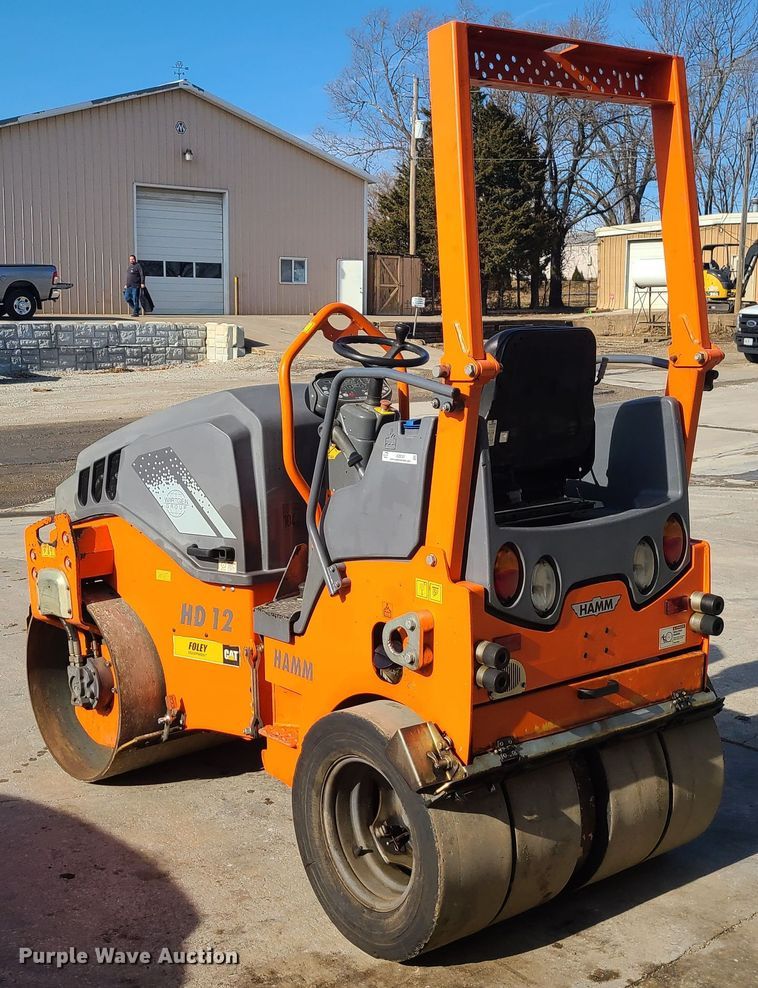 image for item JG9557 2016 Hamm HD12  double drum roller