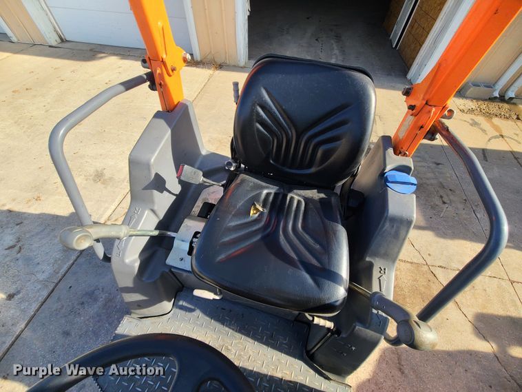 image for item JG9557 2016 Hamm HD12  double drum roller