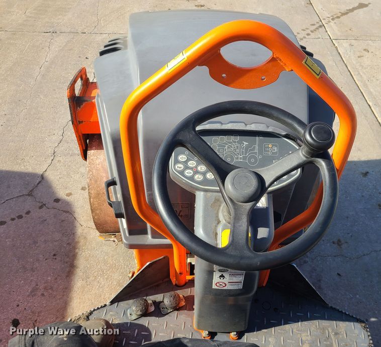 image for item JG9557 2016 Hamm HD12  double drum roller