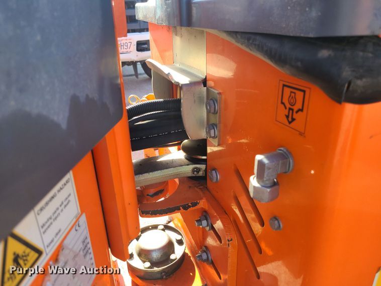 image for item JG9557 2016 Hamm HD12  double drum roller