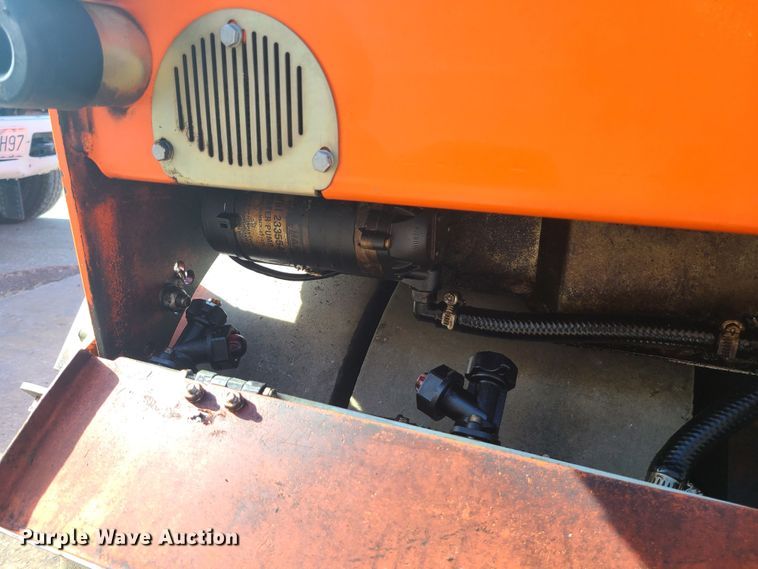 image for item JG9557 2016 Hamm HD12  double drum roller