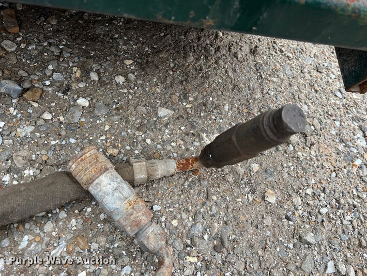 image for item JU9701 2008 Bobcat 48 Angle Broom  compact utility loader broom